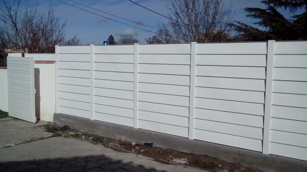Pose d'une clôture en aluminium sans ajourage en Haute Garonne